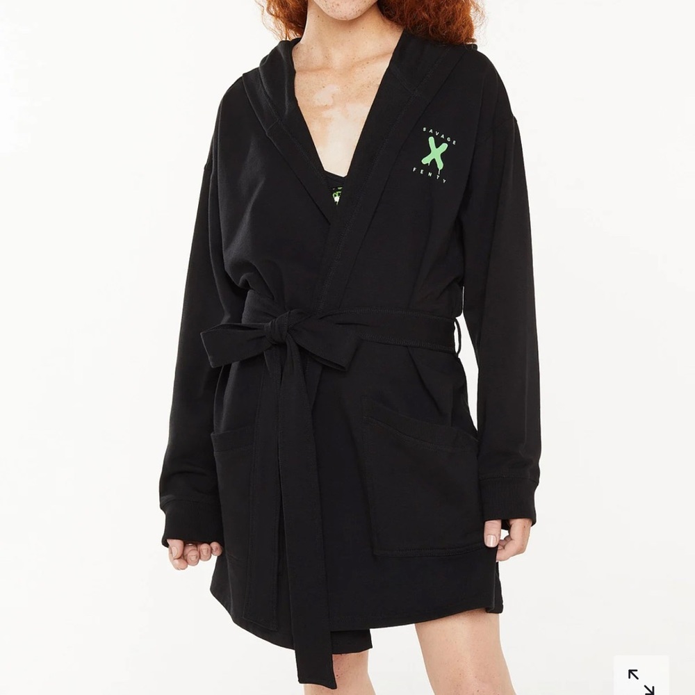 SavageX Fenty Short Robe